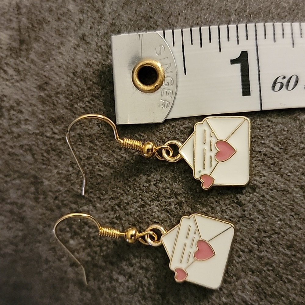 Handcrafted Womens Valentine's Earrings Goldtone - Picture 5 of 5